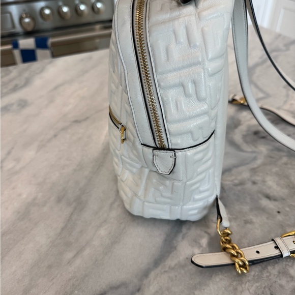 Fendi backpack - Picture 3 of 4